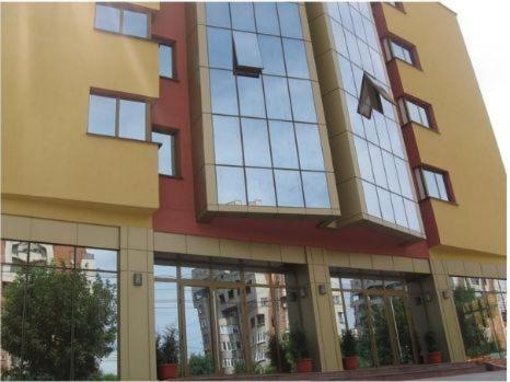 Hotel Flormang Craiova Exterior photo