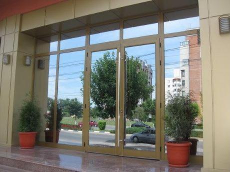 Hotel Flormang Craiova Exterior photo