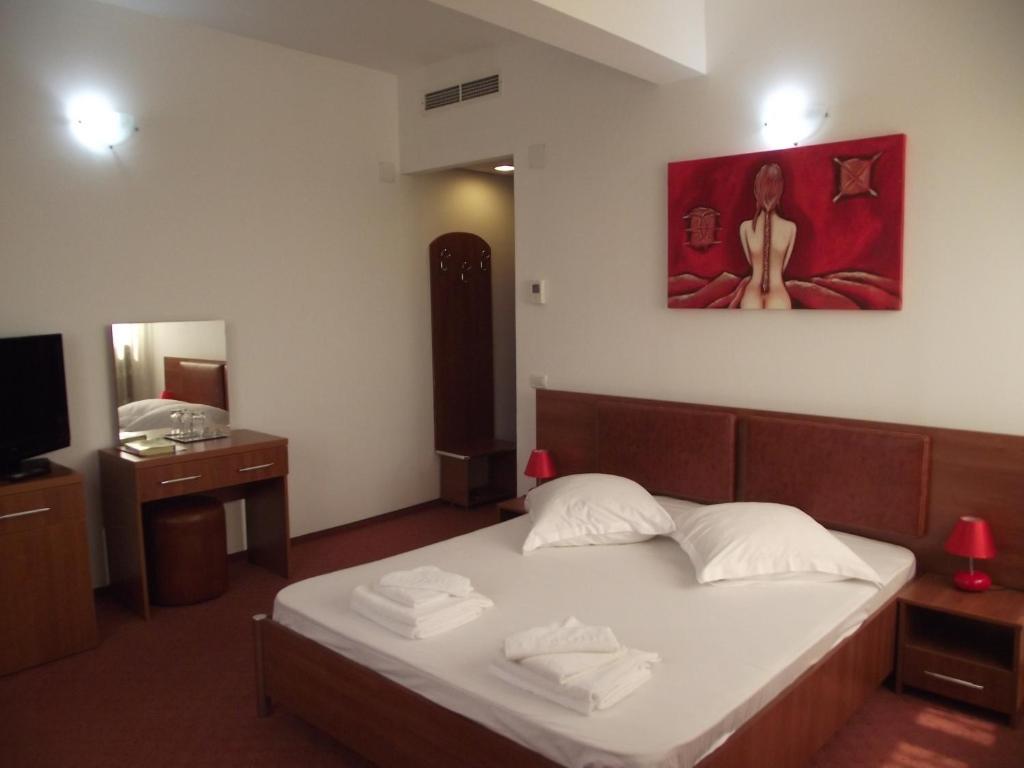Hotel Flormang Craiova Room photo