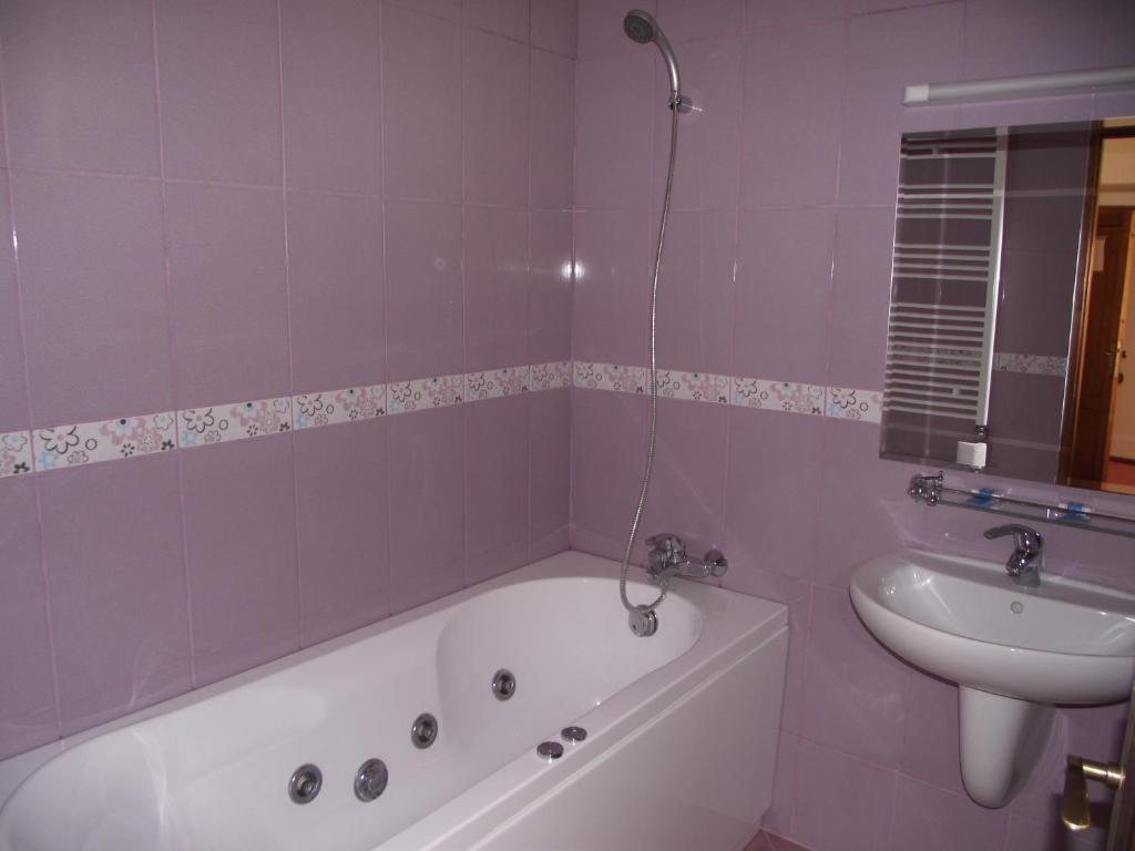 Hotel Flormang Craiova Room photo